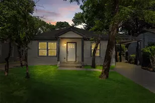 916 Blandin St, Fort Worth, TX 76111 - Photo 2