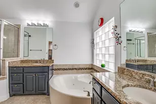 7031 Nueces Dr, Irving, TX 75039 - Photo 22