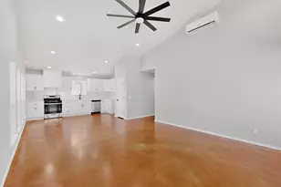 1471 W Kaufman St, Paris, TX 75460 - Photo 16