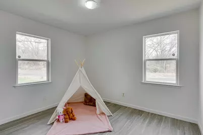 3831 Black Oak Drive, Dallas, TX 75241 - Photo 24