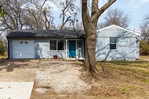 3831 Black Oak Dr, Dallas, TX 75241 - Photo 2