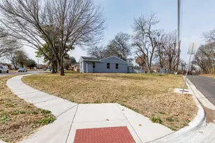 3831 Black Oak Dr, Dallas, TX 75241 - Photo 4