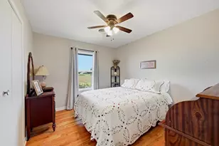 1802 Batey Rd, Collinsville, TX 76233 - Photo 20