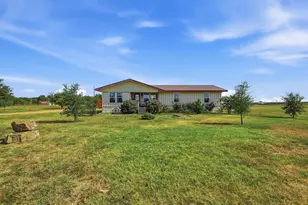 1802 Batey Rd, Collinsville, TX 76233 - Photo 8