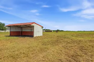 1802 Batey Rd, Collinsville, TX 76233 - Photo 32