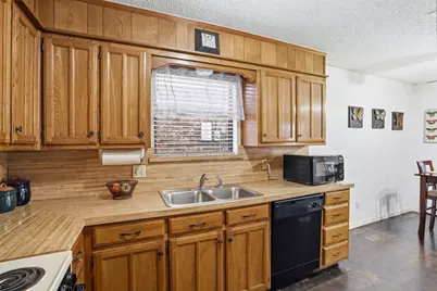 6437 High Lawn Terrace, Watauga, TX 76148 - Photo 10