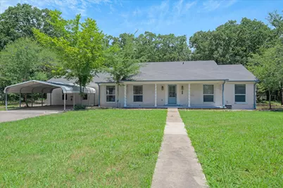 213 N Oaks Drive, Grand Saline, TX 75140 - Photo 1