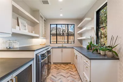 10915 Snow White Drive, Dallas, TX 75229 - Photo 24