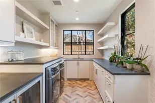 10915 Snow White Dr, Dallas, TX 75229 - Photo 24