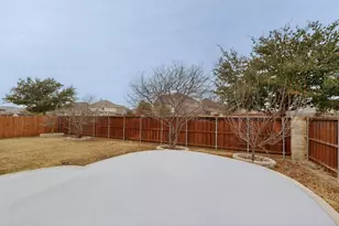 2405 Hammock Lake Dr, Little Elm, TX 75068 - Photo 36