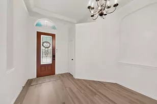 2405 Hammock Lake Dr, Little Elm, TX 75068 - Photo 4