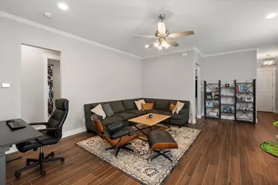 209 W Dallas Street, Mansfield, TX 76063 - Photo 8