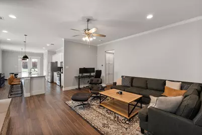 209 W Dallas Street, Mansfield, TX 76063 - Photo 4