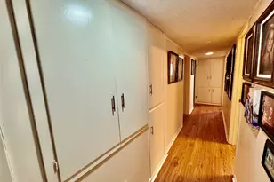 2013 Mill Creek Dr, Arlington, TX 76010 - Photo 28