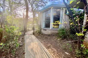 2013 Mill Creek Dr, Arlington, TX 76010 - Photo 22