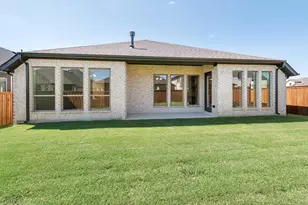 1803 Buckeye Ln, Mansfield, TX 76063 - Photo 2