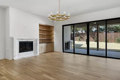 6443 Lake Circle Drive, Dallas, TX 75214 - Photo 14