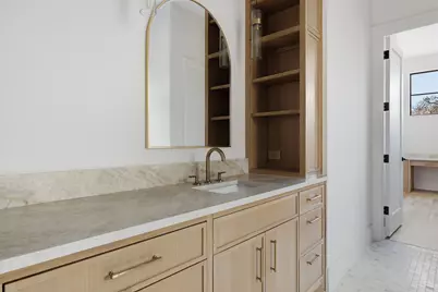 6443 Lake Circle Drive, Dallas, TX 75214 - Photo 20