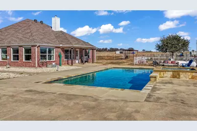 2500 County Road 332, Era, TX 76238 - Photo 24