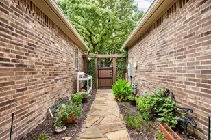 6301 Bettinger Dr, Colleyville, TX 76034 - Photo 38