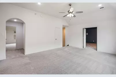 12629 Mercer Parkway, Farmers Branch, TX 75234 - Photo 24