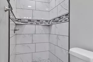 4321 Green Oak Dr, Granbury, TX 76048 - Photo 20