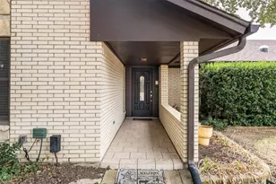 4345 Willow Way Rd, Fort Worth, TX 76133 - Photo 4