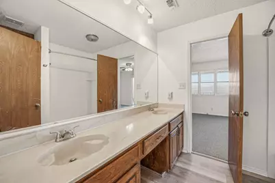 122 Heritage Trail, Granbury, TX 76048 - Photo 22