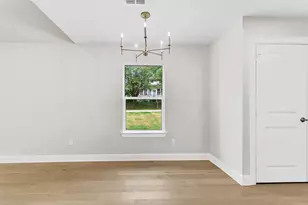113 W Magnolia St, Troup, TX 75789 - Photo 10