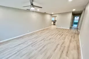 2107 Hedgerow St, Arlington, TX 76010 - Photo 10