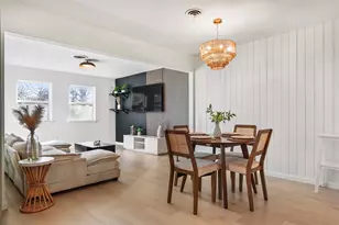 416 Simmons Dr, Hurst, TX 76053 - Photo 8