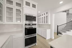 1814 Hidden Crk Dr, Midlothian, TX 76065 - Photo 10