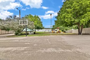 241 Timberlake Dr, Azle, TX 76020 - Photo 36