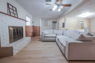 619 W Elm St, Canton, TX 75103 - Photo 14