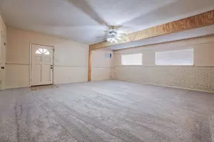 619 W Elm St, Canton, TX 75103 - Photo 12