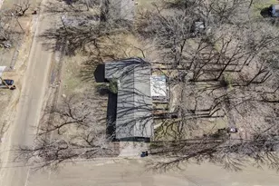 619 W Elm St, Canton, TX 75103 - Photo 2