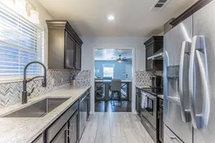 1202 Spring St, Waco, TX 76704 - Photo 6