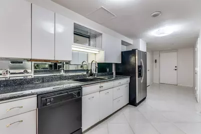 3525 Turtle Creek Boulevard #21B, Dallas, TX 75219 - Photo 8