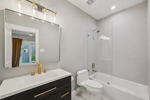 3926 Holland Ave, Dallas, TX 75219 - Photo 32