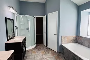 2413 University Dr, Rowlett, TX 75088 - Photo 10