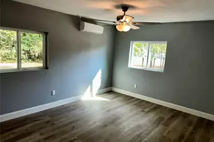 712 W Bond St, Denison, TX 75020 - Photo 12