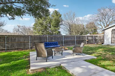 1102 N Gaines Street, Ennis, TX 75119 - Photo 34