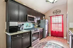 1102 N Gaines St, Ennis, TX 75119 - Photo 12