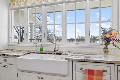 2528 Highview Terrace, Fort Worth, TX 76109 - Photo 14