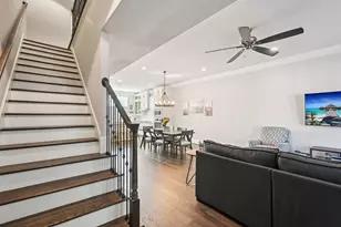 2815 Lynlock Ct, Dallas, TX 75219 - Photo 16