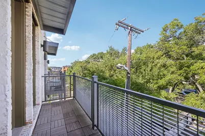 2815 Lynlock Court, Dallas, TX 75219 - Photo 18