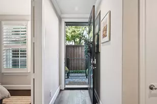 2815 Lynlock Ct, Dallas, TX 75219 - Photo 28