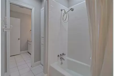 14822 Sopras Circle, Addison, TX 75001 - Photo 20