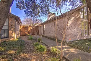 14822 Sopras Cir, Addison, TX 75001 - Photo 2