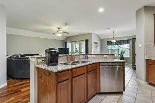 900 Silver Moon Dr, Little Elm, TX 75068 - Photo 8